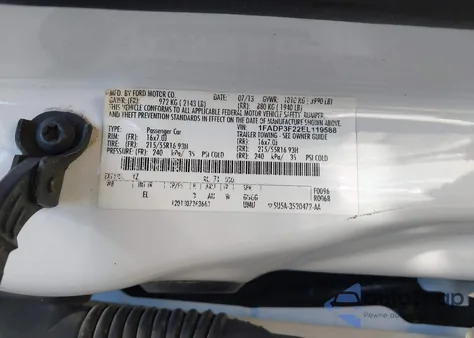 2014 Ford Focus Se z USA, uszkodzony, nr VIN 1FADP3F22EL119588